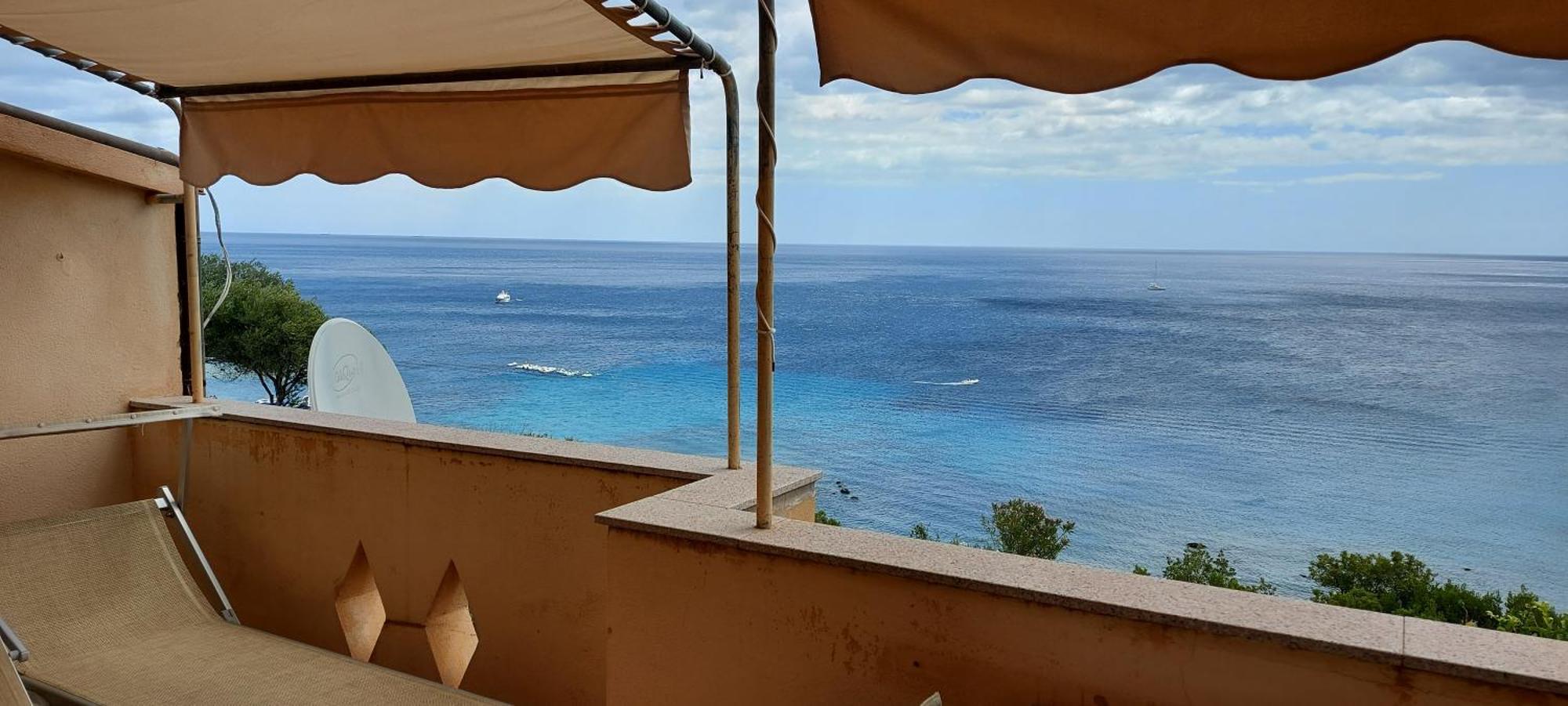 Independent Apartment With Spectacular View Cala Gonone Exteriér fotografie